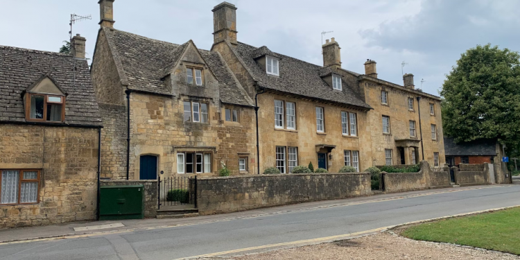 Speed Tables in Historical DistrictsBalancing Preservation and Safety